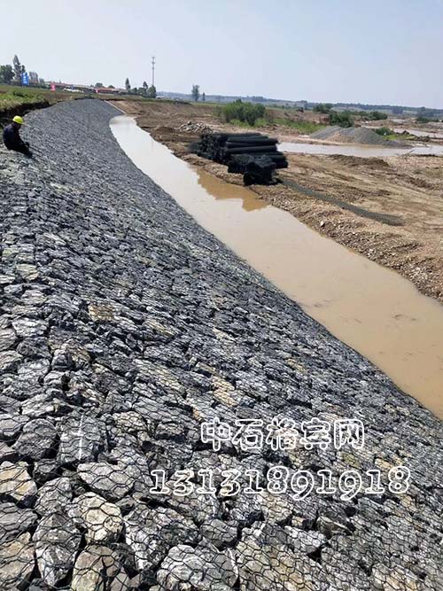 河道治理、基礎(chǔ)護腳格賓石籠13131891918