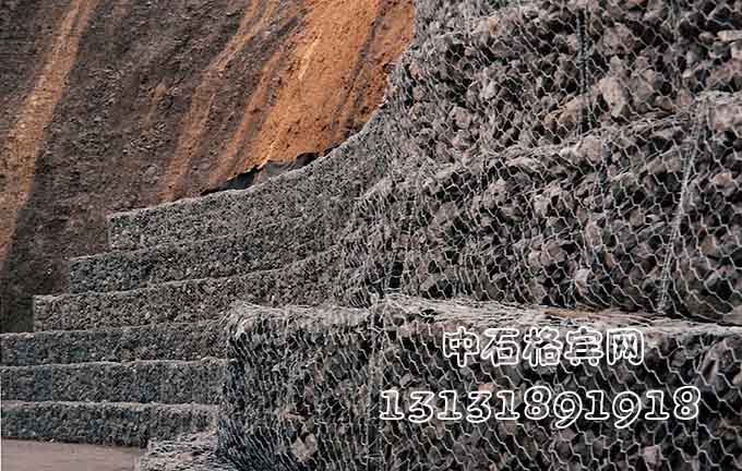 護(hù)坡格賓石籠